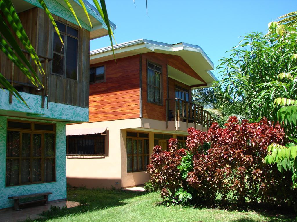 Aparthotel Babilonia Cahuita Exterior foto